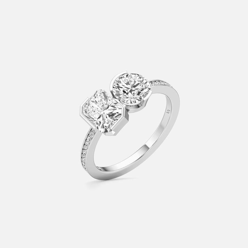 Meta Radiant-Round Diamond Pavé Ring
