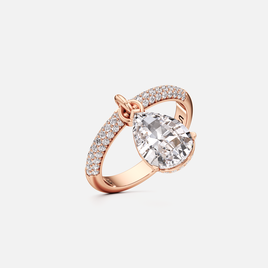Tear Diamond Sway Ring