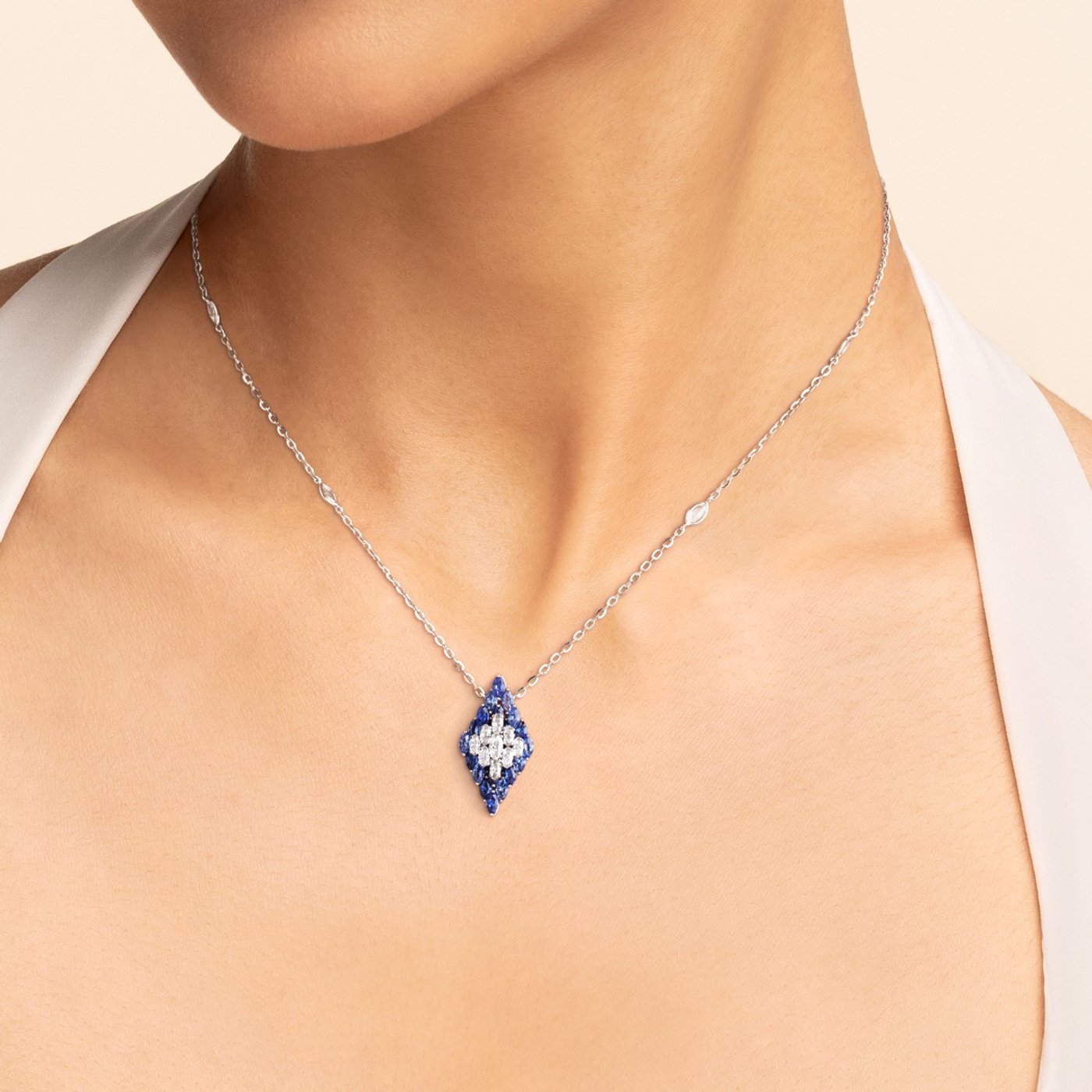 Entwine Blue Pendant